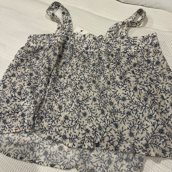 NEW WITH TAGS Xirena Kyra Top Blouse White Blossom Size M - Picture 4 of 6